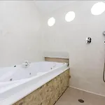Szálloda Korali 2*