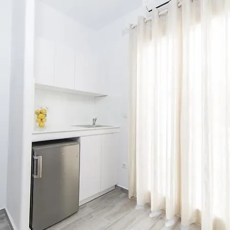 Отель Korali Boutique 2*