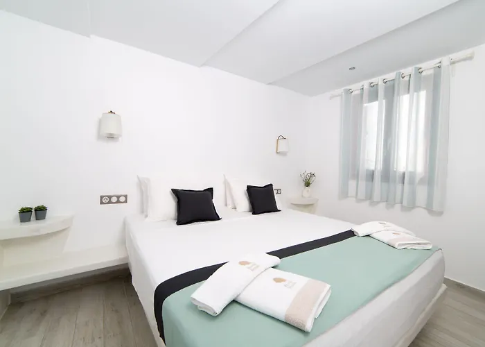 Korali 2* Naxos City